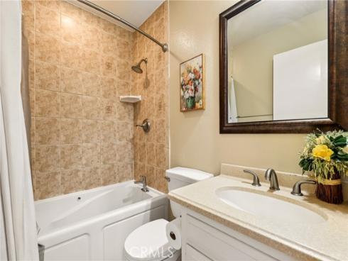 337 E Chapman  , Placentia, CA