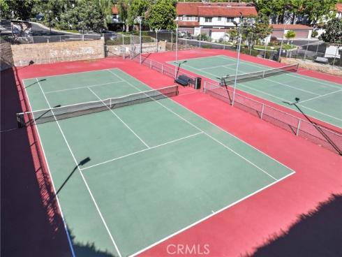 304  Molokai  , Placentia, CA