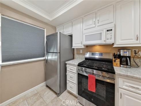 304  Molokai  , Placentia, CA