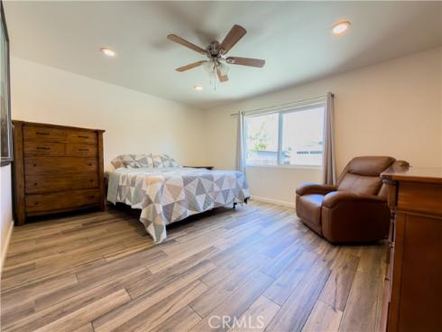 940  Cypress  , Placentia, CA