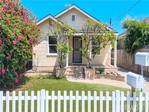 940  Cypress  , Placentia, CA