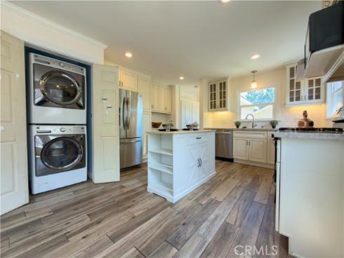 940  Cypress  , Placentia, CA