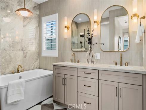 578  Patten  , Placentia, CA