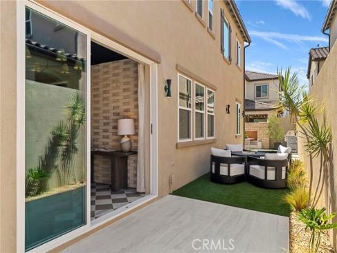 578  Patten  , Placentia, CA