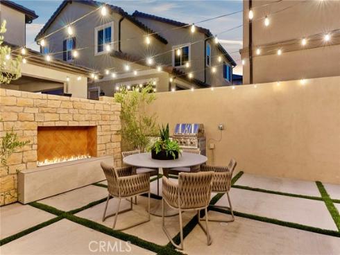 578  Patten  , Placentia, CA