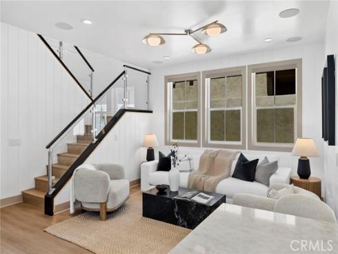 578  Patten  , Placentia, CA