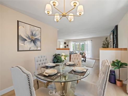 1384  Roxborough  , Placentia, CA