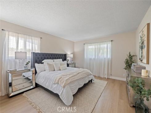 1384  Roxborough  , Placentia, CA