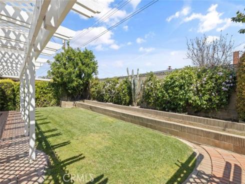 1384  Roxborough  , Placentia, CA