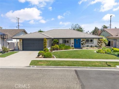 1384  Roxborough  , Placentia, CA