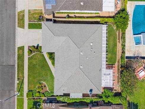 1384  Roxborough  , Placentia, CA