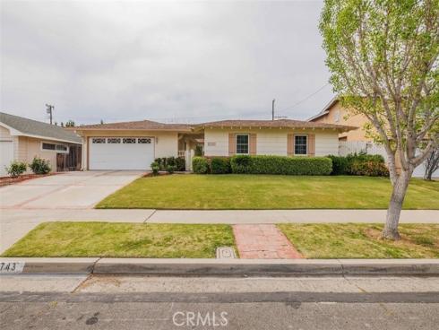 1743  Hamer  , Placentia, CA