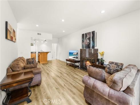 163  Saddle  , Placentia, CA