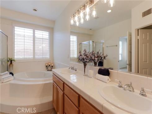 312  Collard  , Placentia, CA