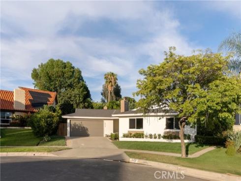 2038  Santa Anita  , Placentia, CA