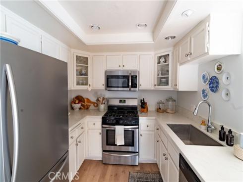 101 S Lakeview  101E , Placentia, CA