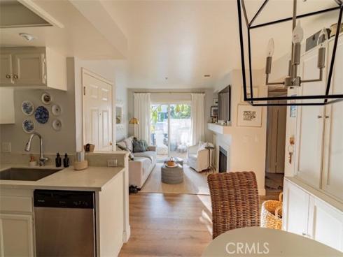 101 S Lakeview  101E , Placentia, CA