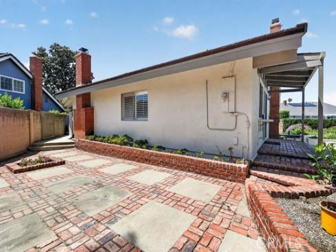 1630 Salmon River , Placentia, CA