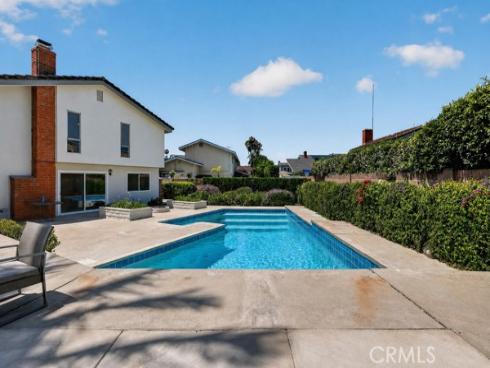 1630 Salmon River , Placentia, CA