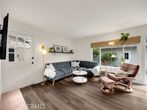 621  Seneca  , Placentia, CA