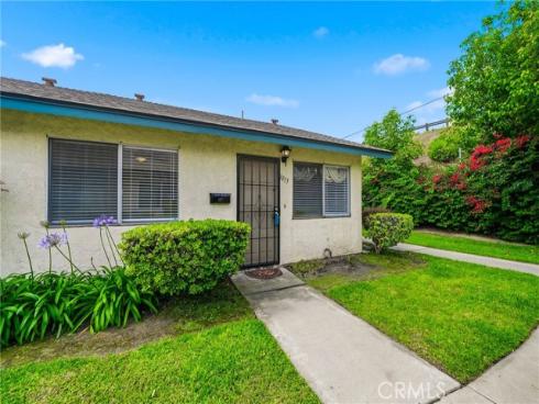 1013  Seaview  , Placentia, CA