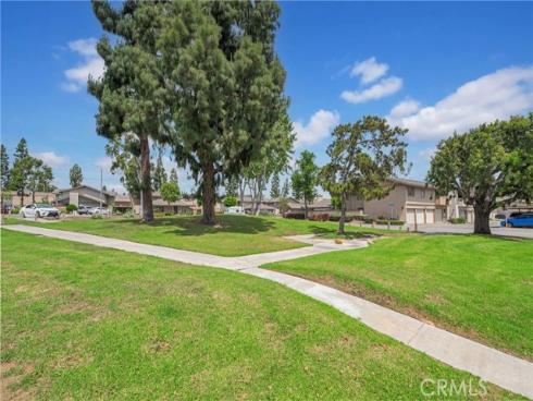 121 Doverfield 61 Drive, Placentia, CA
