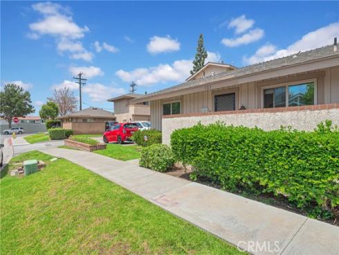 121 Doverfield 61 Drive, Placentia, CA