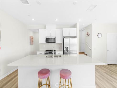 1570  Topeka  8  Avenue, Placentia, CA