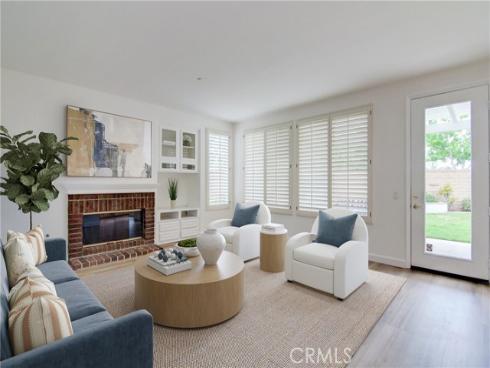 425  Downey  , Placentia, CA