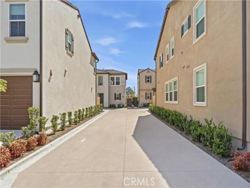 575 Patten Avenue , Placentia, CA