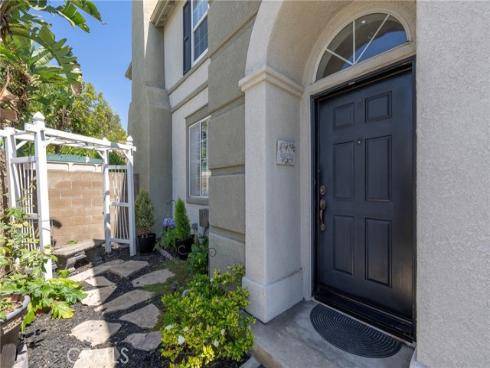 650 Ziegler Way, Placentia, CA
