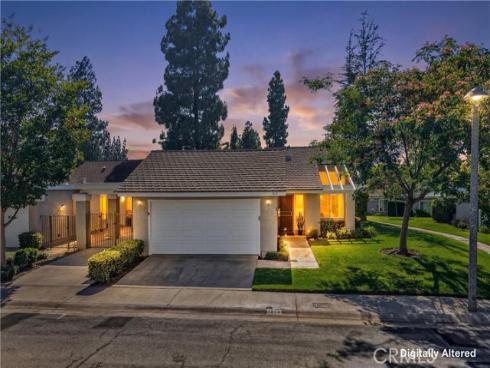 1213 Woodside