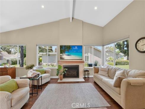 1213 Woodside , Placentia, CA