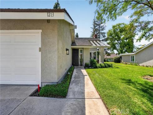 1213 Woodside , Placentia, CA