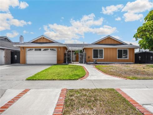 1545 La Salle Circle, Placentia, CA