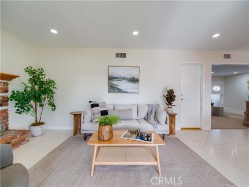 1213 N Van Buren Street, Placentia, CA