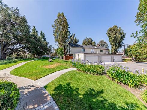 1524 Sherwood Village , Placentia, CA