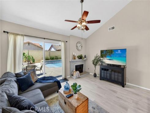 625 Holmes , Placentia, CA