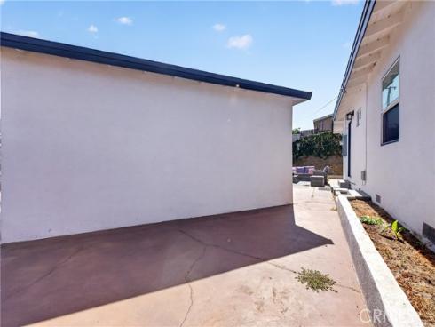 619 W Chapman , Placentia, CA