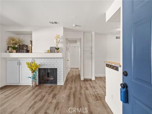 111 S Lakeview G Avenue, Placentia, CA