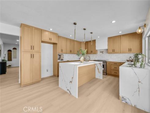 944 East Bastanchury Road , Placentia, CA