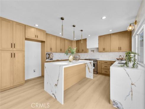 944 East Bastanchury Road , Placentia, CA