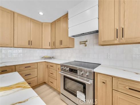 944 East Bastanchury Road , Placentia, CA