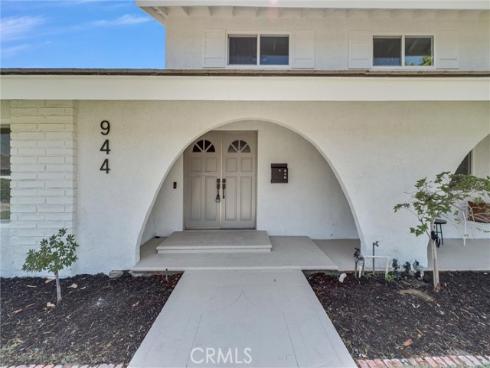 944 East Bastanchury Road , Placentia, CA