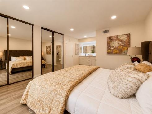 1018  Magnolia  , Placentia, CA
