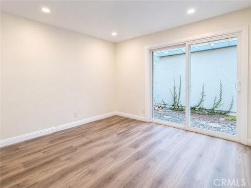 1018  Magnolia  , Placentia, CA