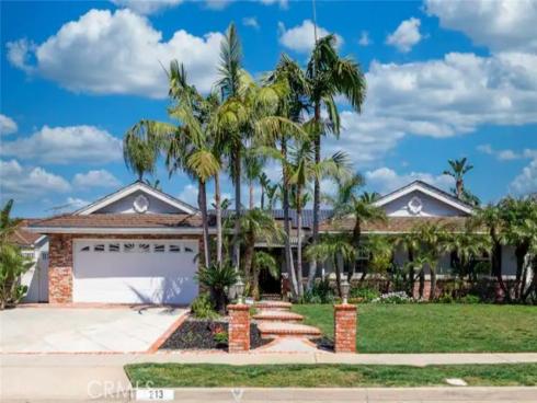 213 Louise Dr