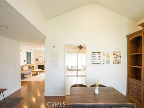 1136 Nottingham Way, Placentia, CA
