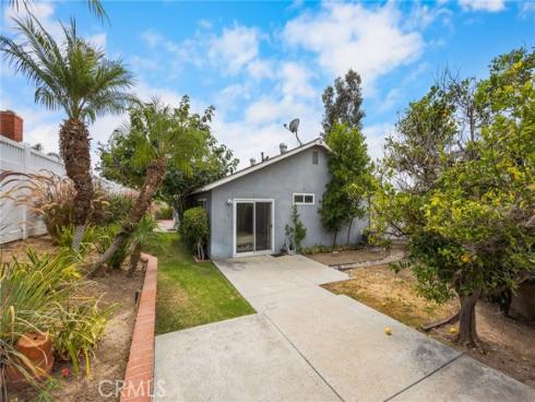 1136  Nottingham   Way, Placentia, CA