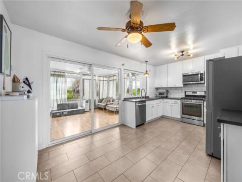 1136 Nottingham Way, Placentia, CA